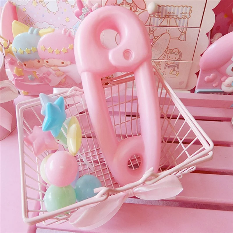 

2 Piece Girl Heart Pink Shopping Basket Storage Frame Photo Background Props (Large)-AT64