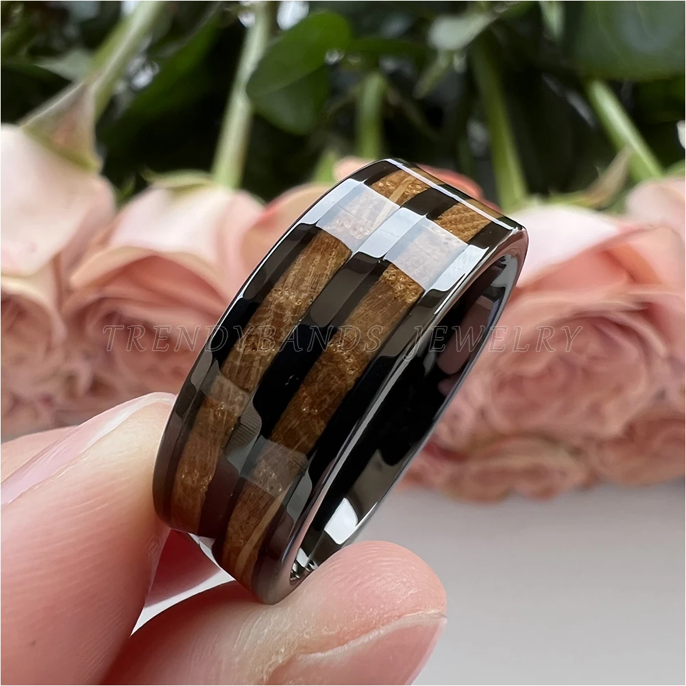 8 mm Herren- und Damenring, Wolfram-Ehering, Paar-Modeschmuck, Whiskyfass, Holzeinlage, poliert, glänzend, bequeme Passform – Detail 3