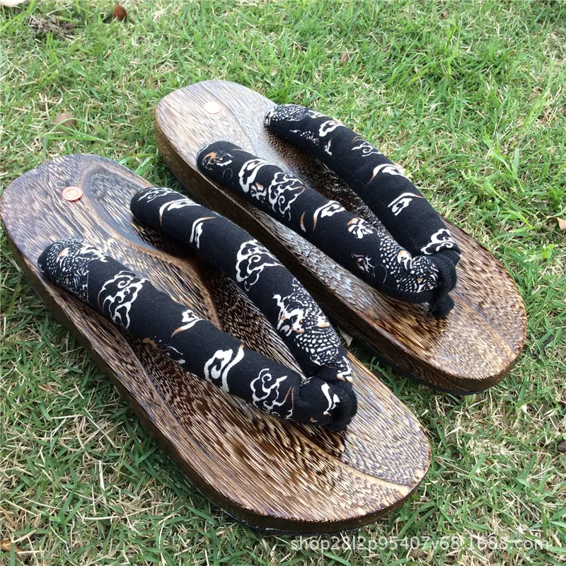 2026 New Men's Japanese Style Wooden Geta Sandals Round Toe Wood Slide Slippers for Cosplay Daily Casual Wear