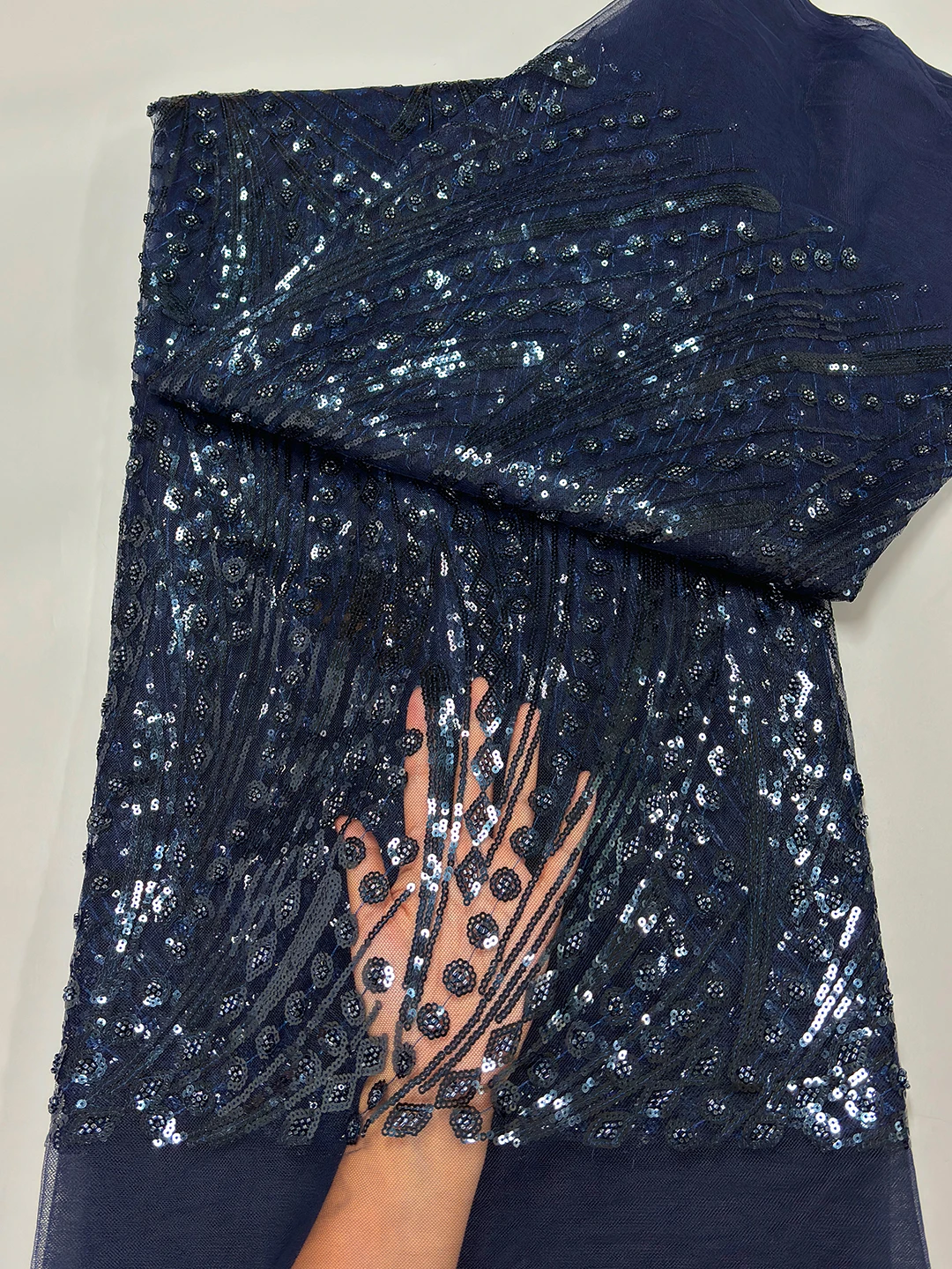 

Luxury Navy Blue African Sequins Mesh Lace Fabric 2025 French Beads Tulle Net Lace Fabric For Nigerian Bride Wedding Party Dress