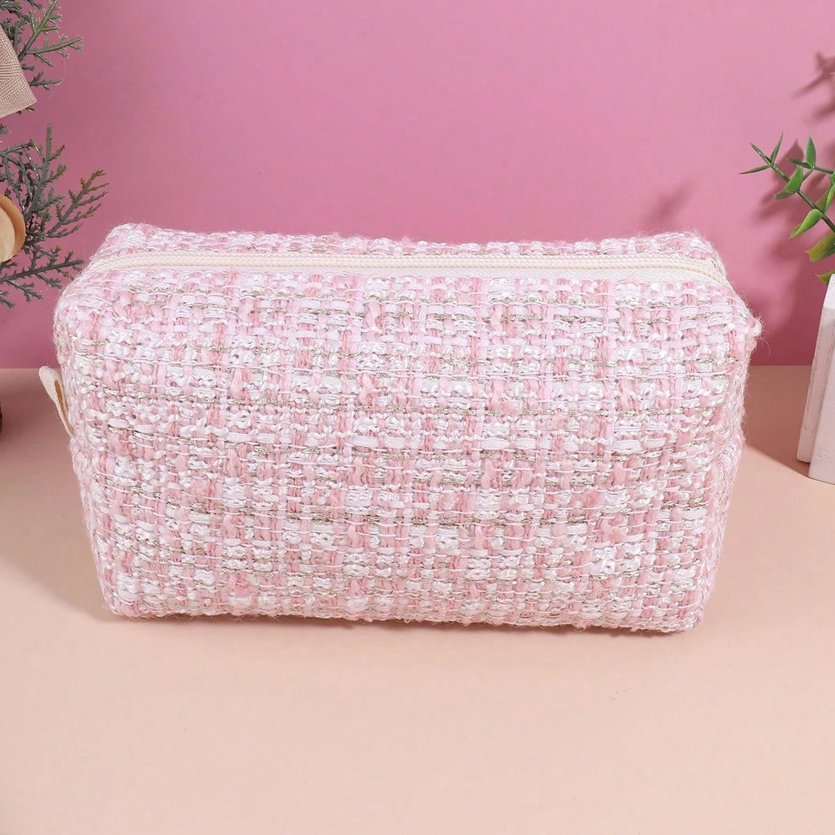 

1 шт., небольшой свежий клетчатый пенал с вышивкой, милая сумка для хранения, стильные и портативные школьные принадлежности, предметы первой необходимости в школу