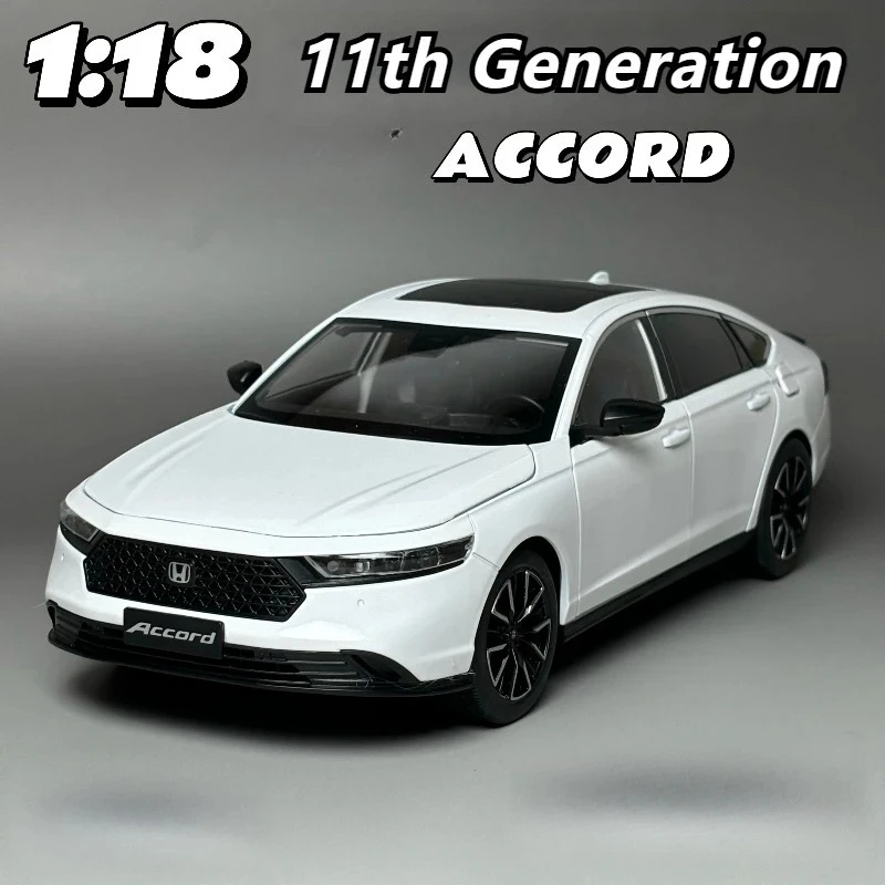 Accord 1:18, aleación fundida de 11. a generación con 6 puertas, neumáticos de goma abiertos, sonido ligero, vehículos extraíbles, regalos para niños