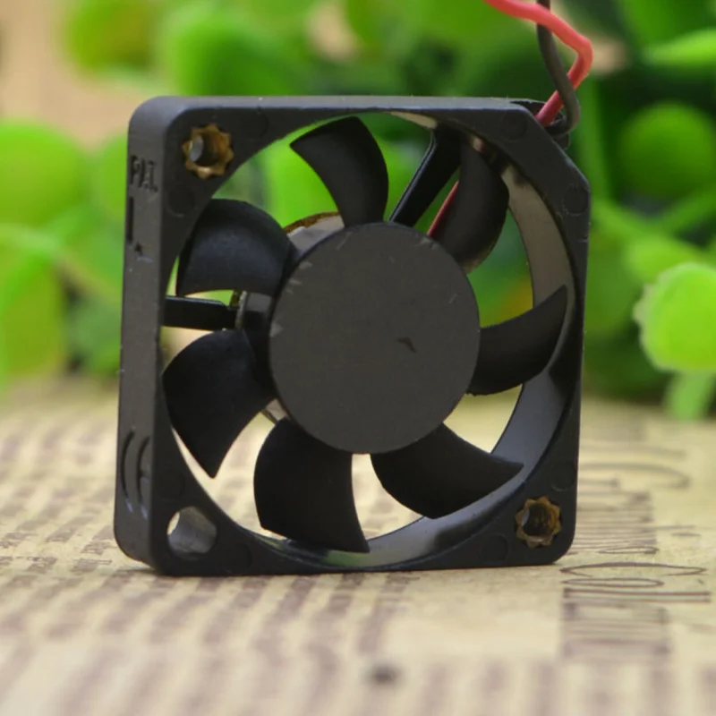 l 1PCS SUNON KDE0503PEV3-8 | 5V 0.35W | 3CM | Magnetic Levitation Silent Small Thin Fan