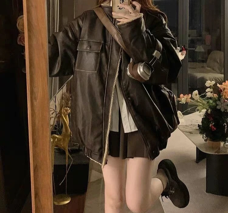 Retro Coffee Colored Fur One-piece Cotton Jacket for Women in Winter  Loose Jacket with Thick Plush Workwear Cotton Clothing