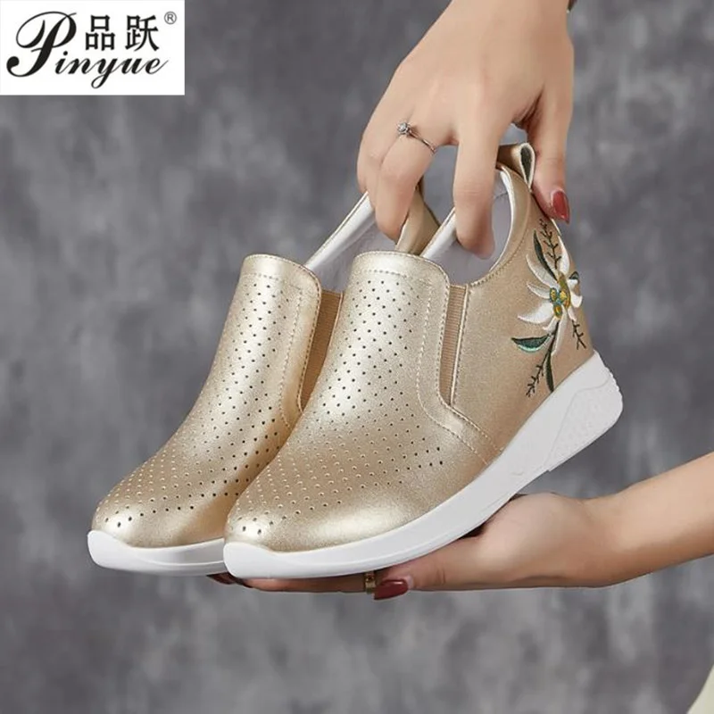 

7cm Spring Autumn Platform Wedge New Women Casual Shoes Genuine Leather Footwear Fashion Sneakers Embroidered Wedge Heels 33-41
