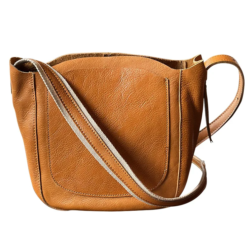 Vegetable Tanned Cow Leather Crossbody Bag Women\'s Simple Shoulder Bag Cow Leather 2023 Autumn/winter Women\'s Leather Bucket Bag