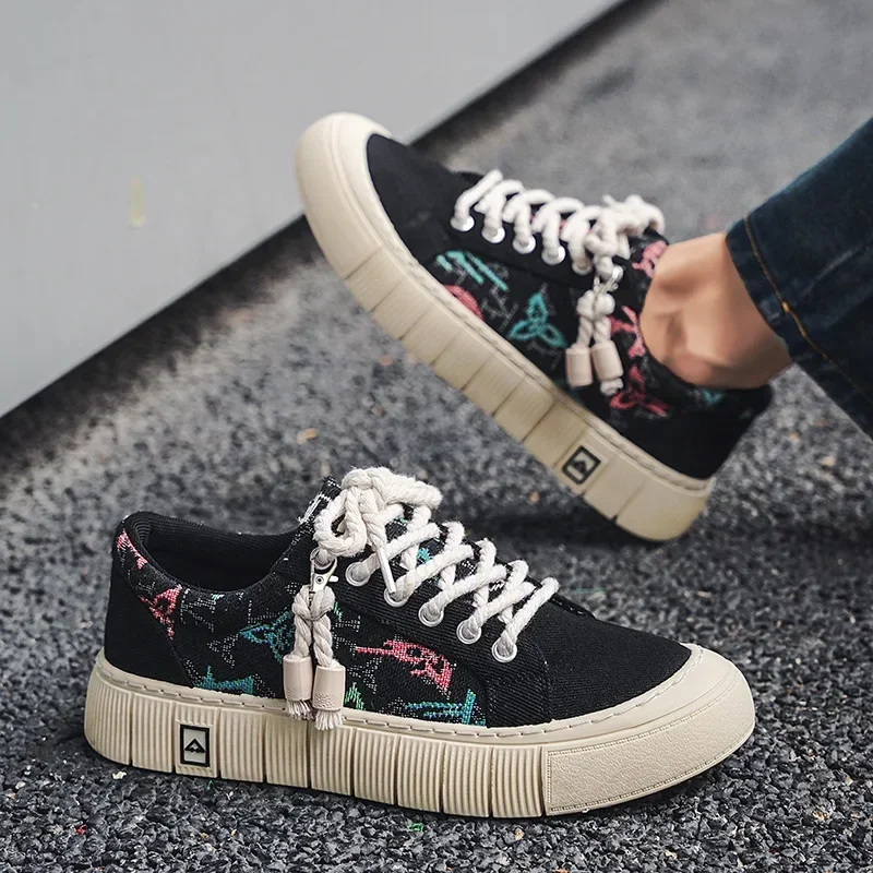 Fashion Canvas Sneakers Men Breathable Flat Shoes Summer Casual Shoes For Men New Man\'s Sneakers 2024