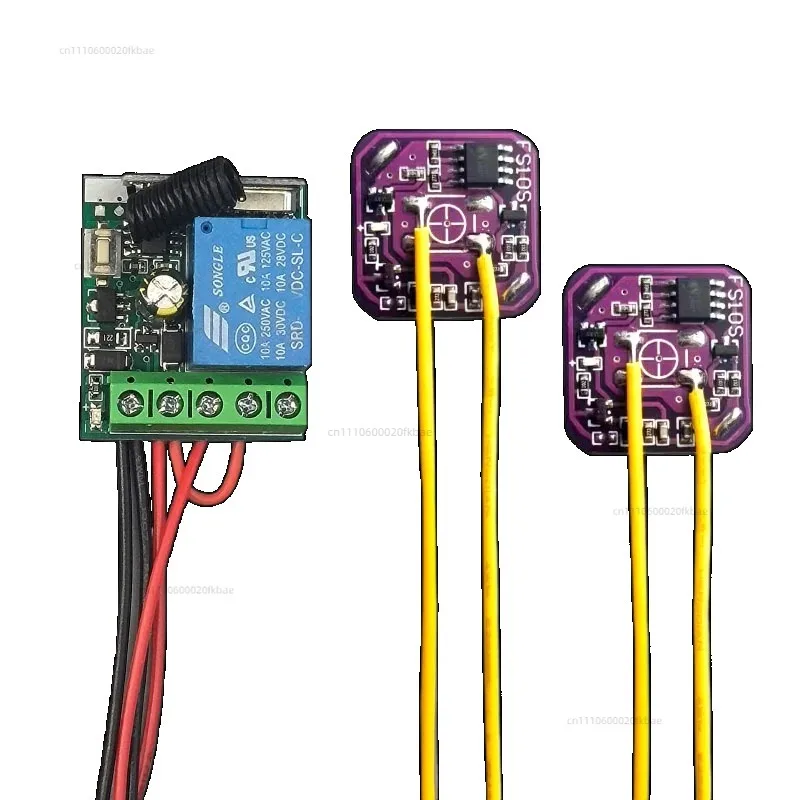 5V, 12V, 24V Wireless Synchronous Switch Remote Controller. The Remote Control Switch Works as Soon as It Is Powered On