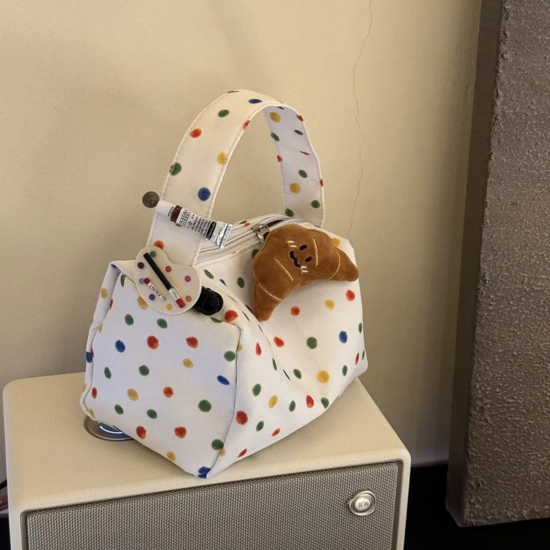 Women's Bag Colorful Polka Dot Niche Versatile Makeup Bag New High-end Large-capacity Portable Hand-held Makeup Toiletries Bags