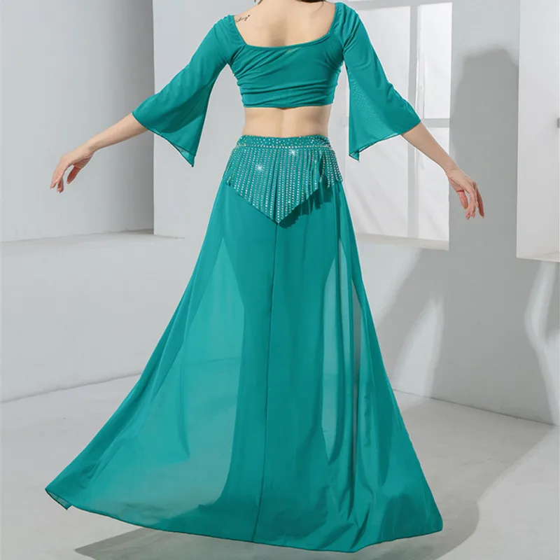 2025 Vrouwen Buikdanskostuum 2-delige set Lange mouw Top Sexy Zijsplit Lange Rok Strass Fringe Taille Oosterse outfit