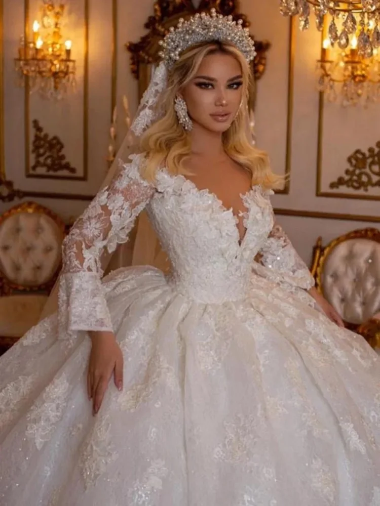 Luxury Dubai Ball Gown Wedding Dresses Deep V Neck Sequins Bridal Dress Elegant Lace Bride Dress Vestidos De Novia Custom