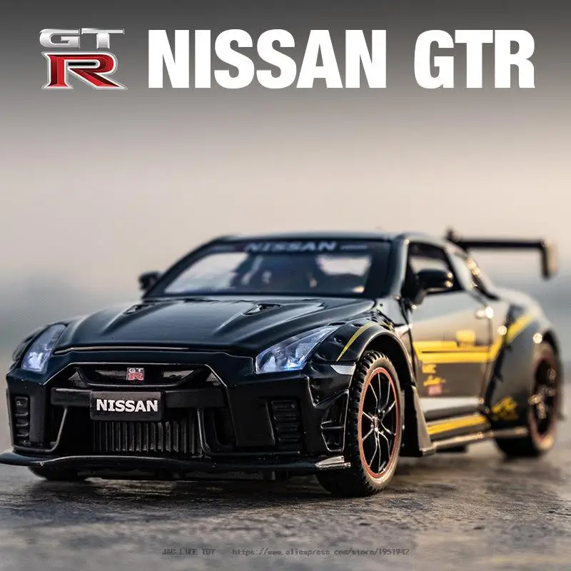 

1:32 NISSAN GTR R35 Sports Car Alloy Car Model Diecasts & Toy Vehicles Toy Cars Simulation Kid Toys For Children Gifts Toy