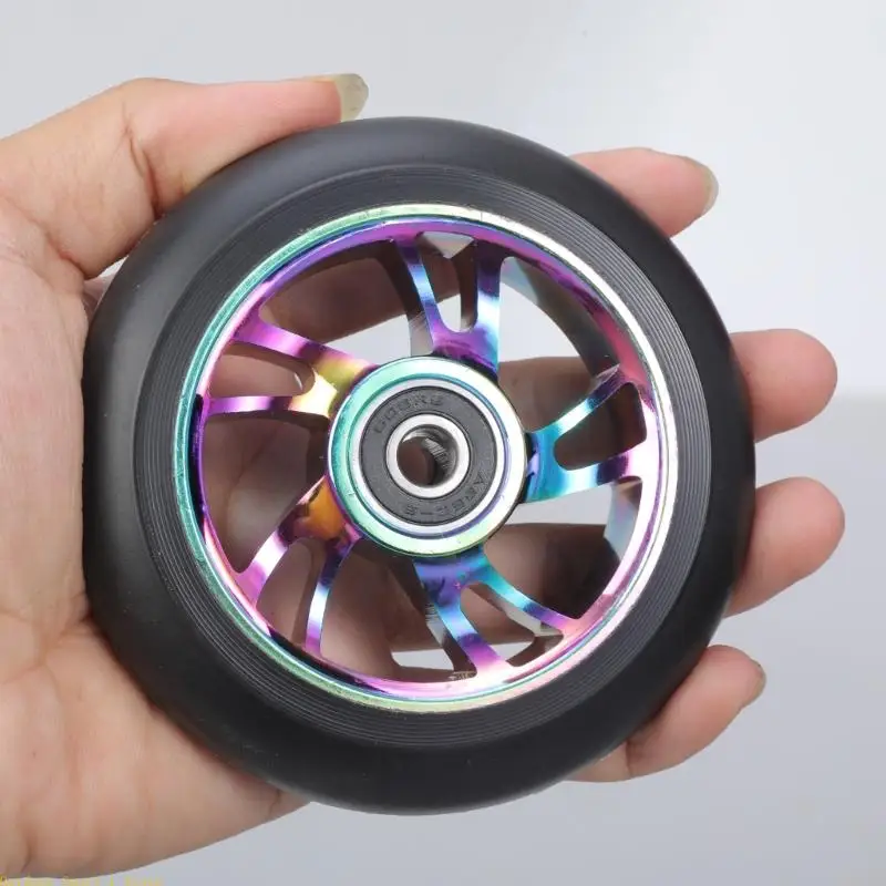 

A0KA 2lots Durability Skating Wheel Fashion Flashing Wheel Silents Flashing Wheel