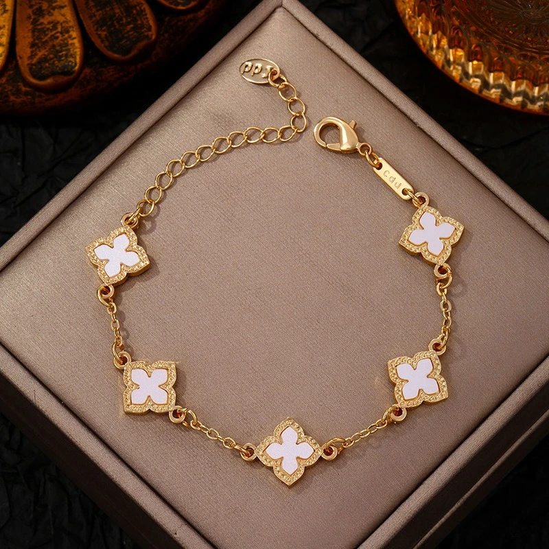 Image of Einseitiges, mit Glücksklee überzogenes Armband für Damen, modischer, minimalistischer Stil, frisch, süß, vielseitig, Datumsaccessoire