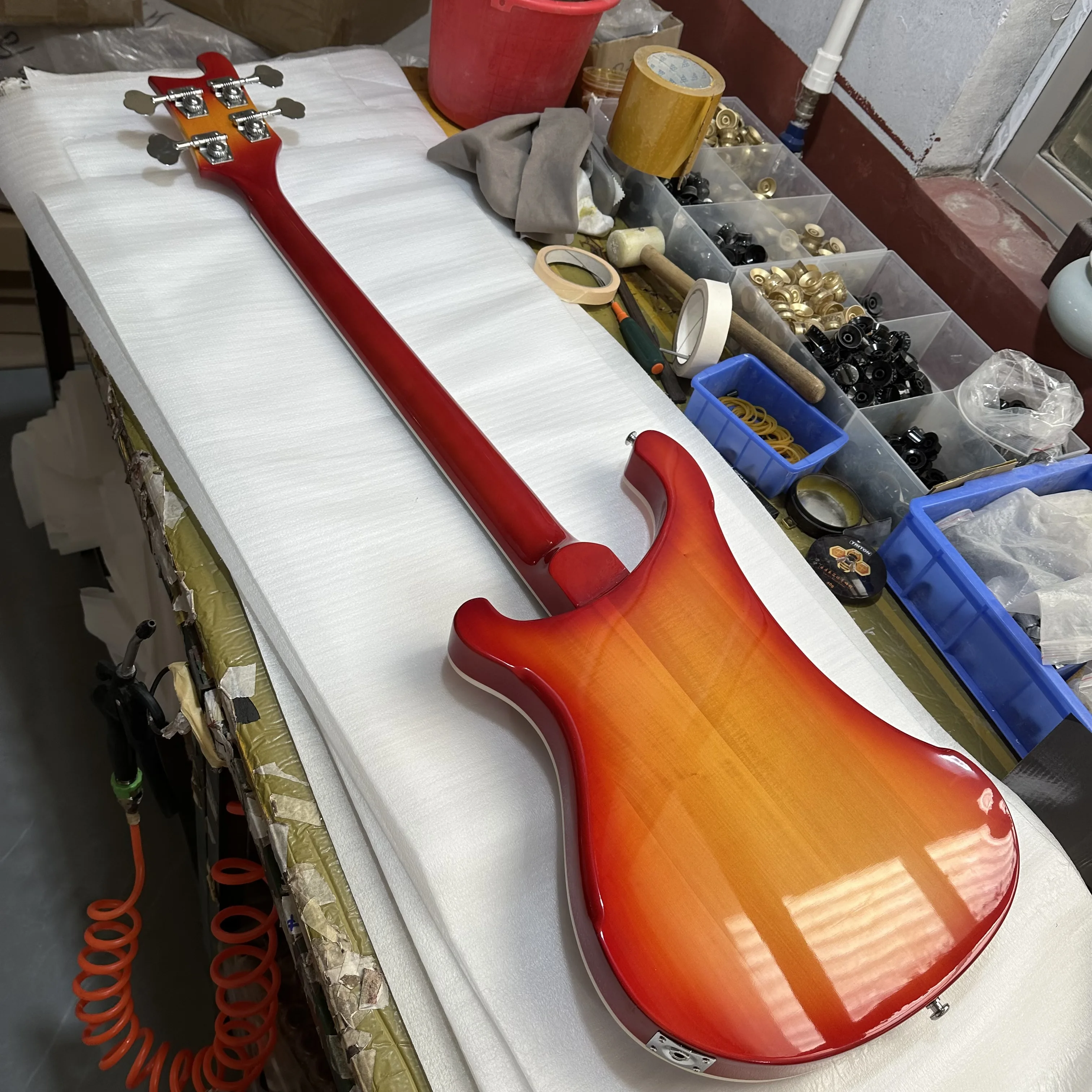 Rickenbacker 4003 Bass Electric Guitar Cherry Sunburst Color Chrome Hardware High Quality Guitarra Custom Guitar