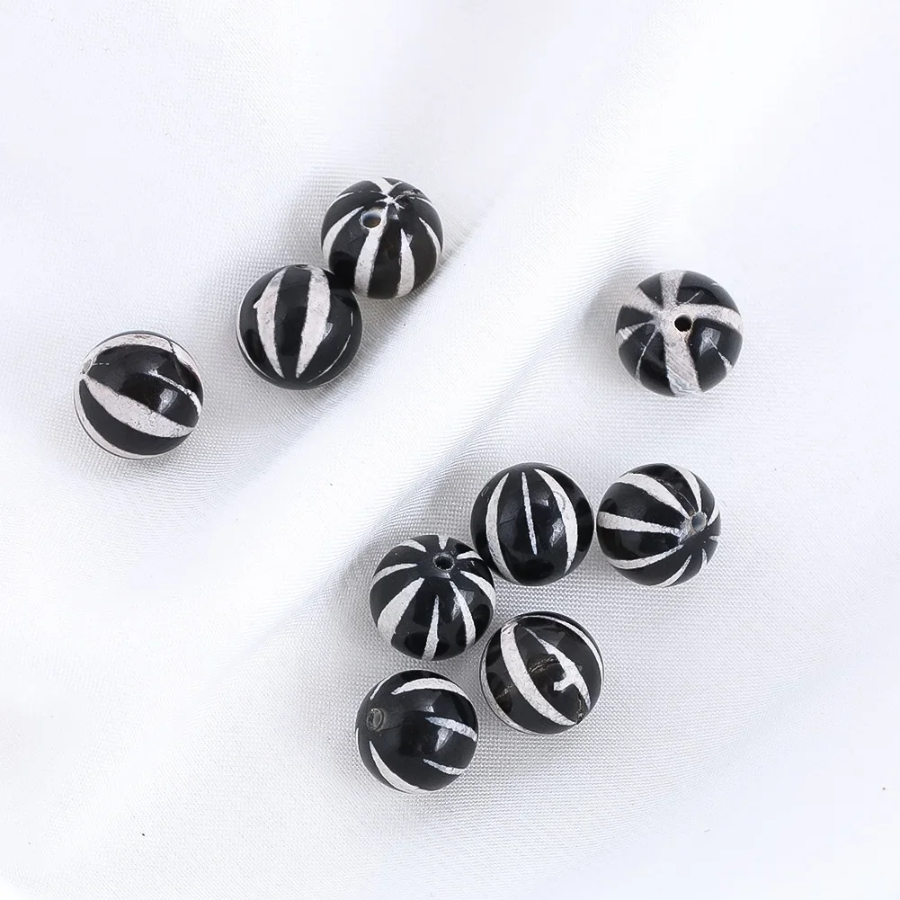 Natural Black and White Agate Pumpkin Jade Beads Handmade Diy Clothing Apparel Sewing Supplie Sbracelet Necklace Accessories