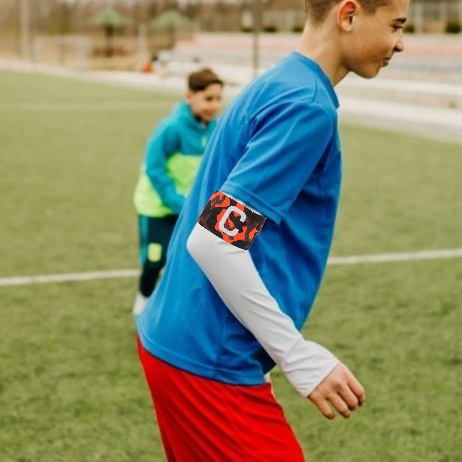 2 pçs time de futebol líder braçadeiras elástico ajustável respirável anti deslizamento futebol capitão braço sinal esportes bandas