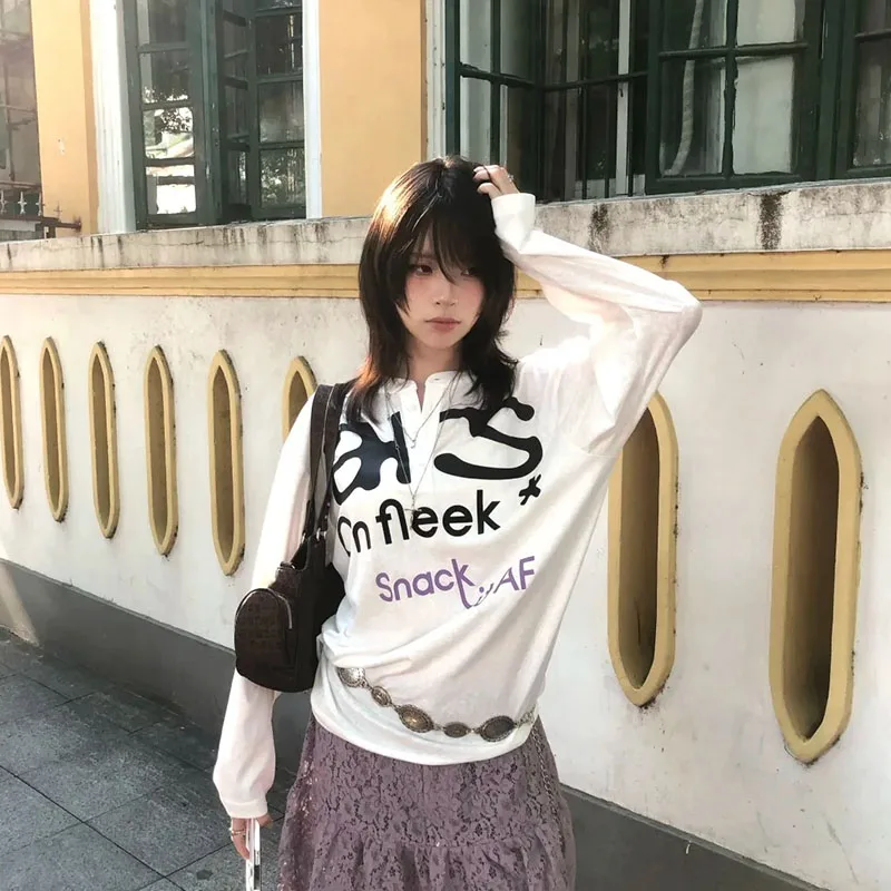 Harajuku تي شيرت مطبوع المرأة كم طويل فضفاض بلايز عادية Y2k خمر الجرونج القمم اليابانية 2000s الشارع الشهير بلايز