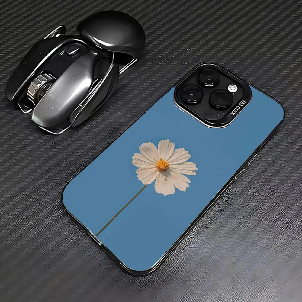 

Simple solid color chrysanthemum phone case suitable for iPhone 17 16 15 14 13 12 11 Pro/Max/Plus anti drop and shockproof