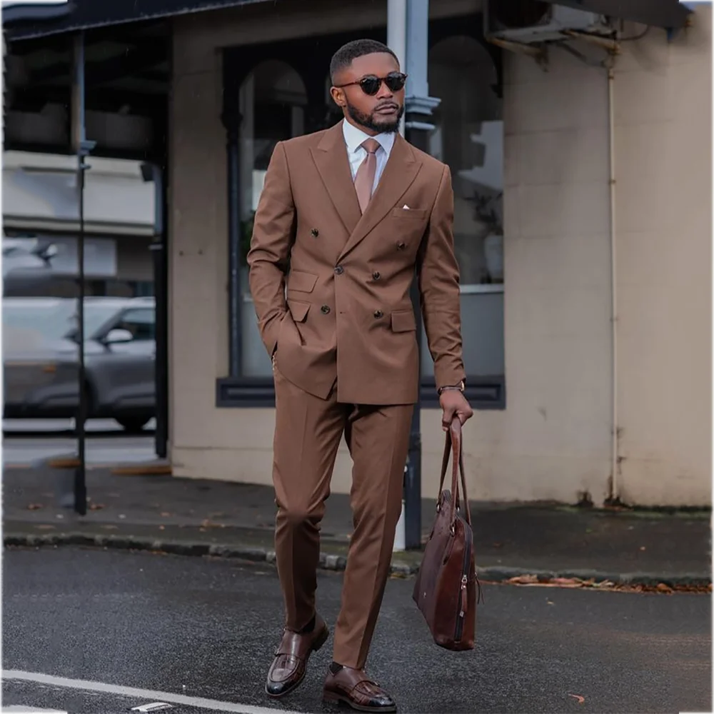 Luxury Brown Men's Double Breasted Suit 2 Pieces Peak Lapel Slim Fit Double Split Blazer Pants Set Formal Business Party Wear