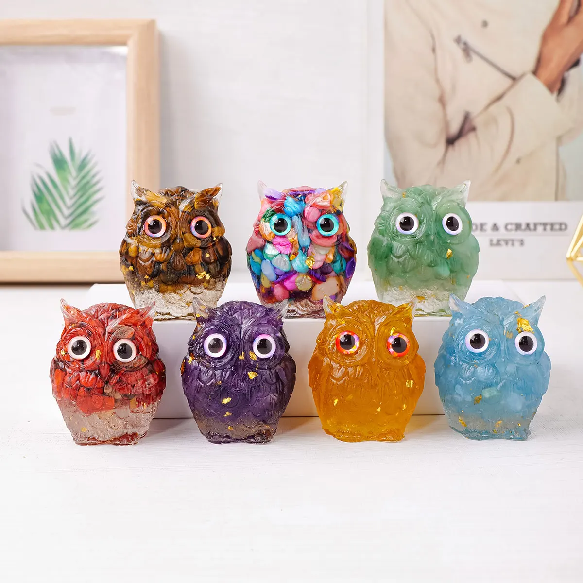 1pc Resin Wrapped Natural Crystal Crushed Stone Owl Drip Gel Home Office Desktop Doll Decorative Ornament Holiday Gift