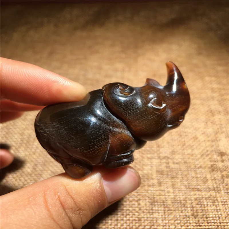 

Wholesale Supply of Miscellaneous Items: Carved Horn Handheld Ornaments and Hanging Pieces