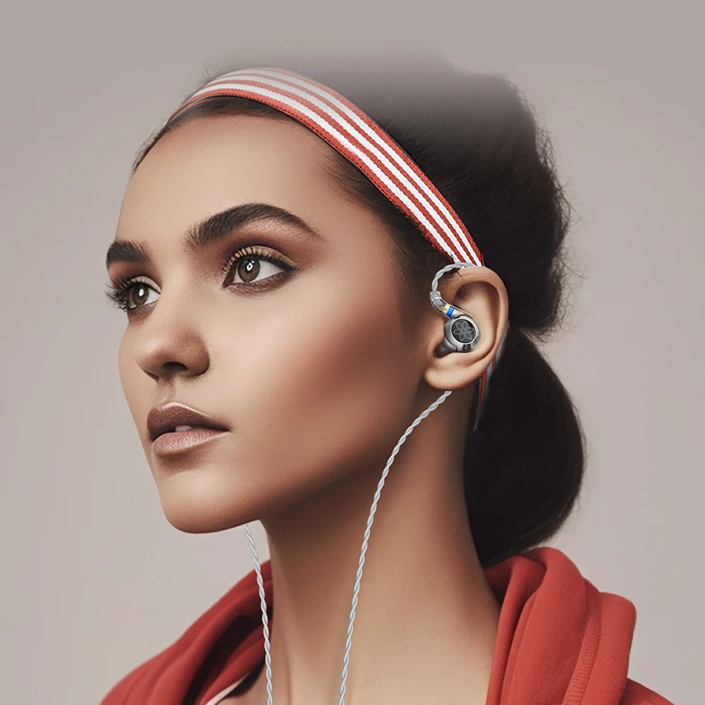 FiiO FD11 1DD سماعات أذن ديناميكية للسائق داخل الأذن سماعات أذن صوتية عالية الدقة مع سماعة كابل قابلة للفصل 2pin 0.78 مم