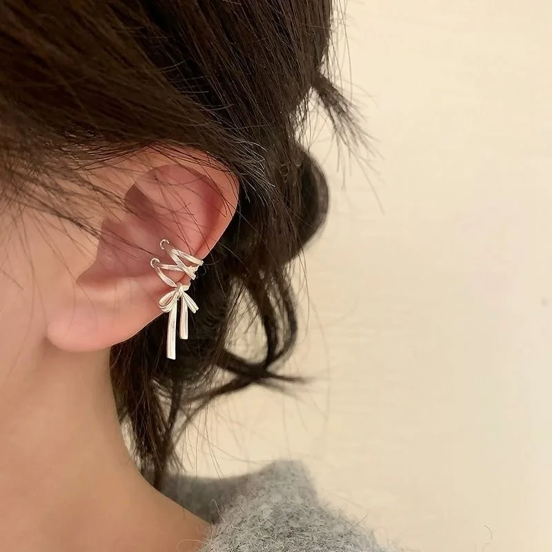 Damo Korean Bowknot Clip Earrings Stainless Steel Women Jewelry Small Cute Romentic Earrings Design Fashion Jewelry Party Gift