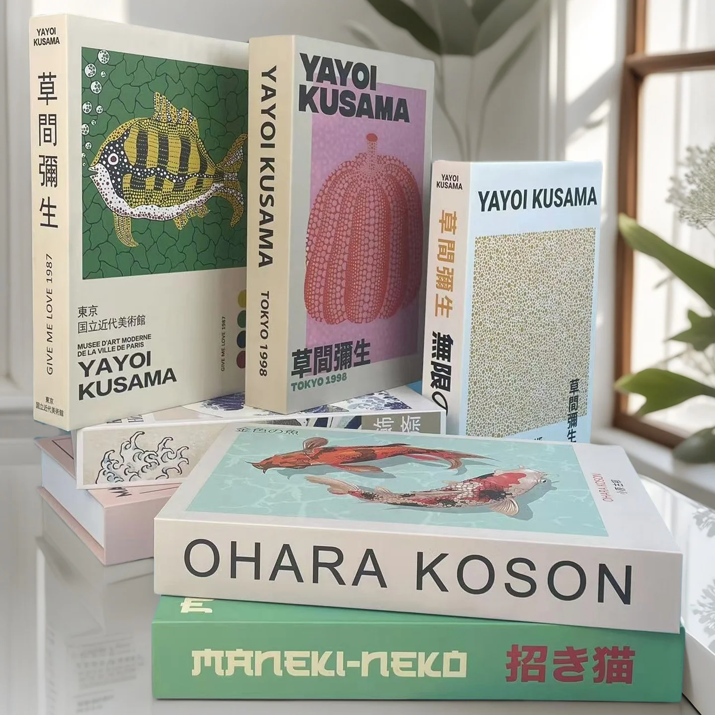 

Japanese Decoration luxury Fake Book Storage Box Kawaii Decorative Books Coffee Table Bedroom Cat Home Decor Ukiyoe Yayoi Kusama