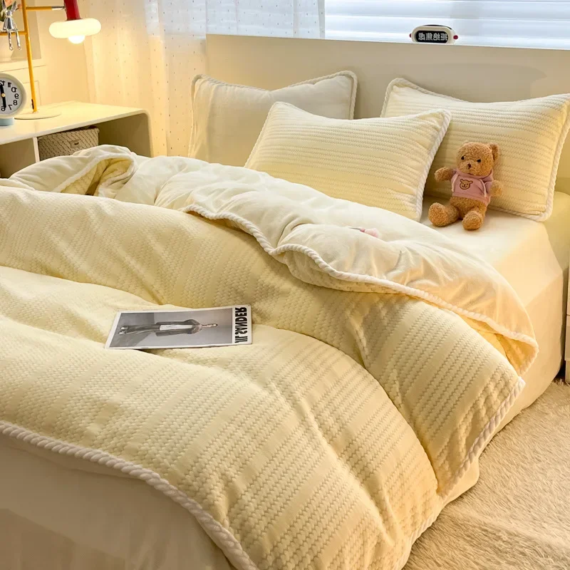 Thickened Milk Velvet Four Piece Set Bedding Set Winter Double-sided Velvet Warm Bed Cloth Direct Skin Contact Safe Bed-linen