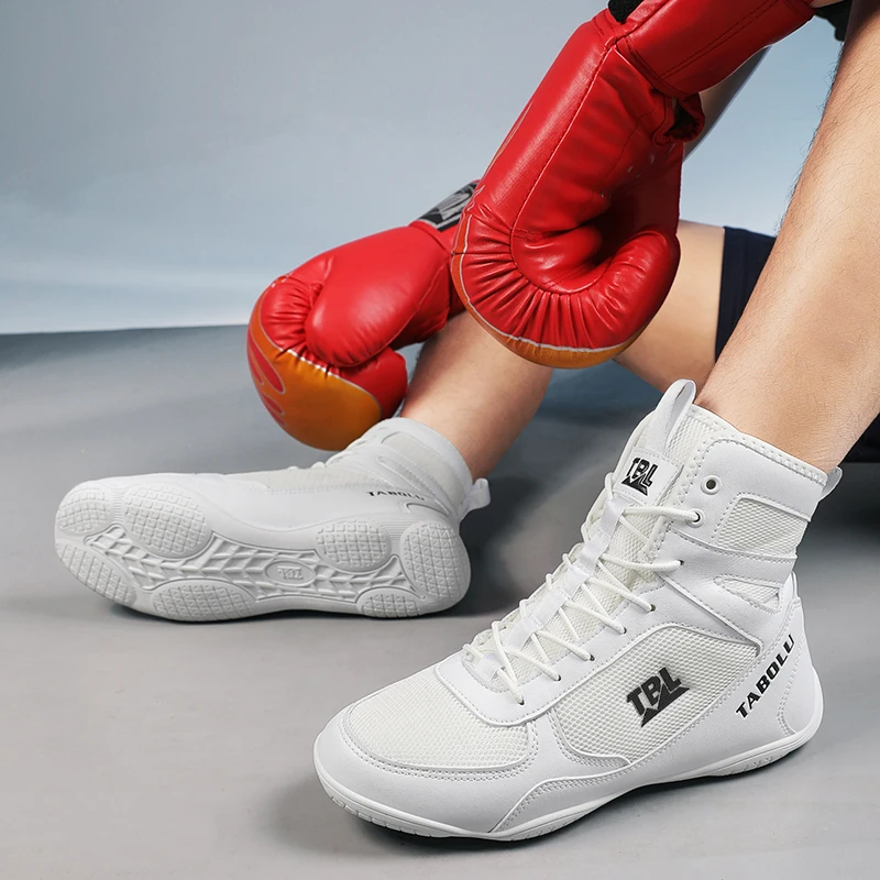 K005 Boxing Shoes Men White Professional Mesh Breathable Fighting Boxing Shoes LightWeight Fitness Wrestling Squats Sneakers
