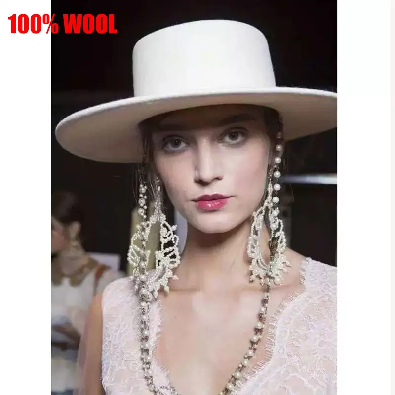 

Шляпа Fedora с широкими полями Французская женская шляпа Зимняя 100% шерсть Дерби Свадебные джазовые шляпы Белый Черный Фетровая шляпа с плоским верхом Chapeu New
