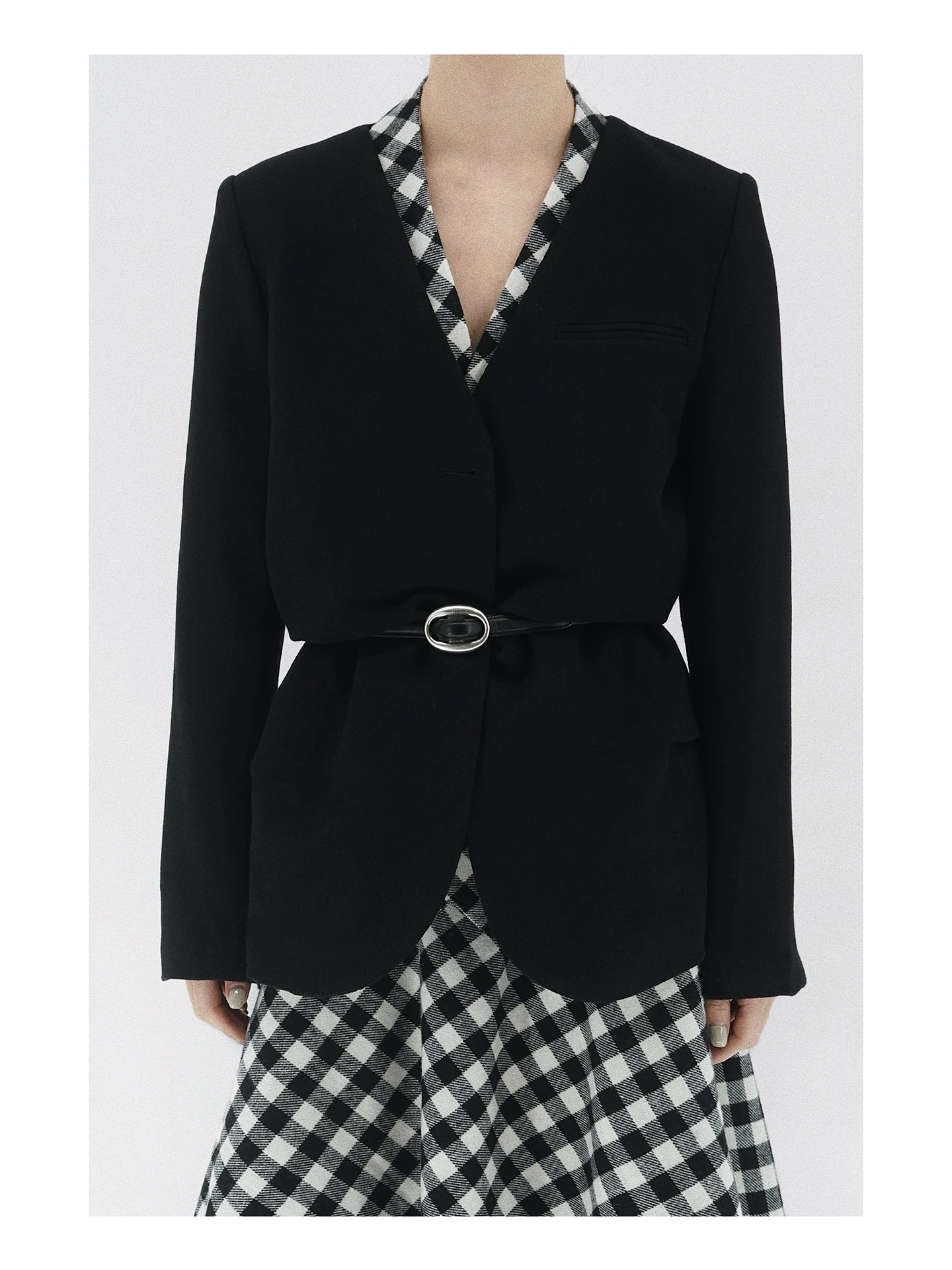 

Ele Bla Woolen Suit V-Ne mat Design Nordic Sle Independent Design for Men And Women Suitable for Various Occ...