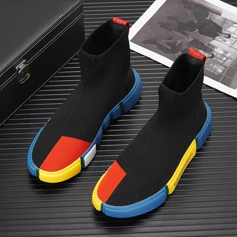 New Shoes for Men Spring Summer Breathable Knit Casual Sock Shoes Mixed Colors Flat Skateboard Shoes Youth Slip-on Loafers