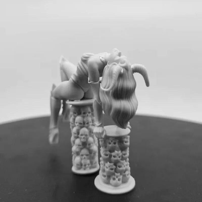 1/24 Scale Resin Figure Assembly Model Kit Hobby Miniature Fantasy Female Devil Figurine Unassembled and Unpainted Free Shipping