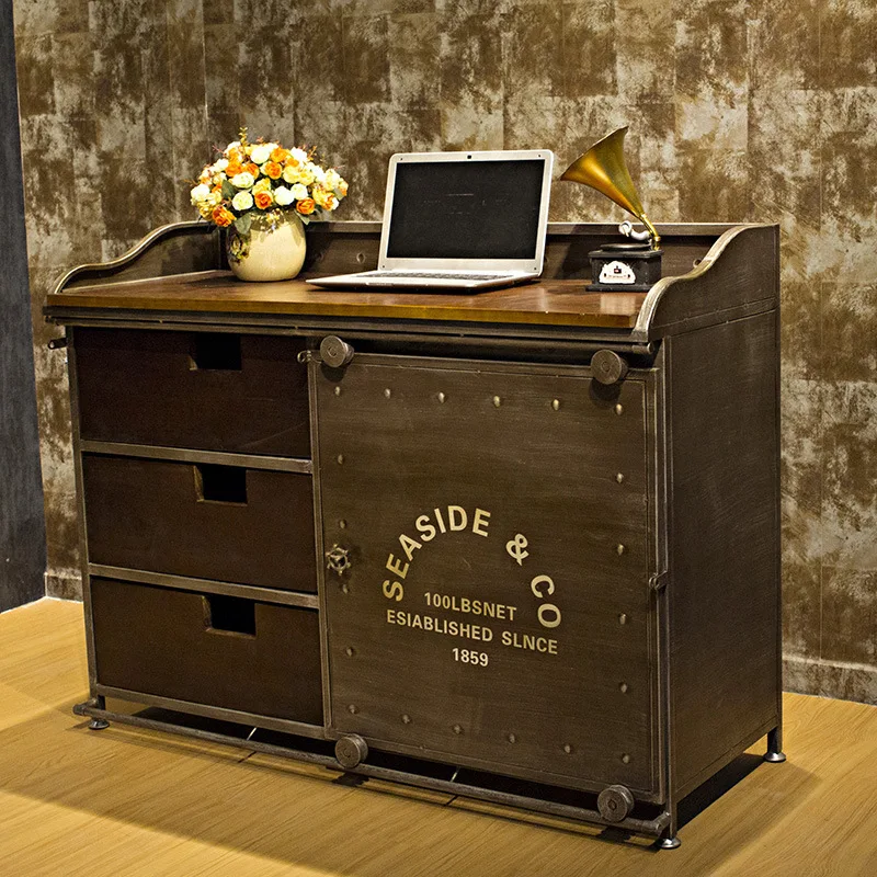 Creative American retro wrought iron solid wood checkout page counter front desk personalized old welcometable bar can be custo