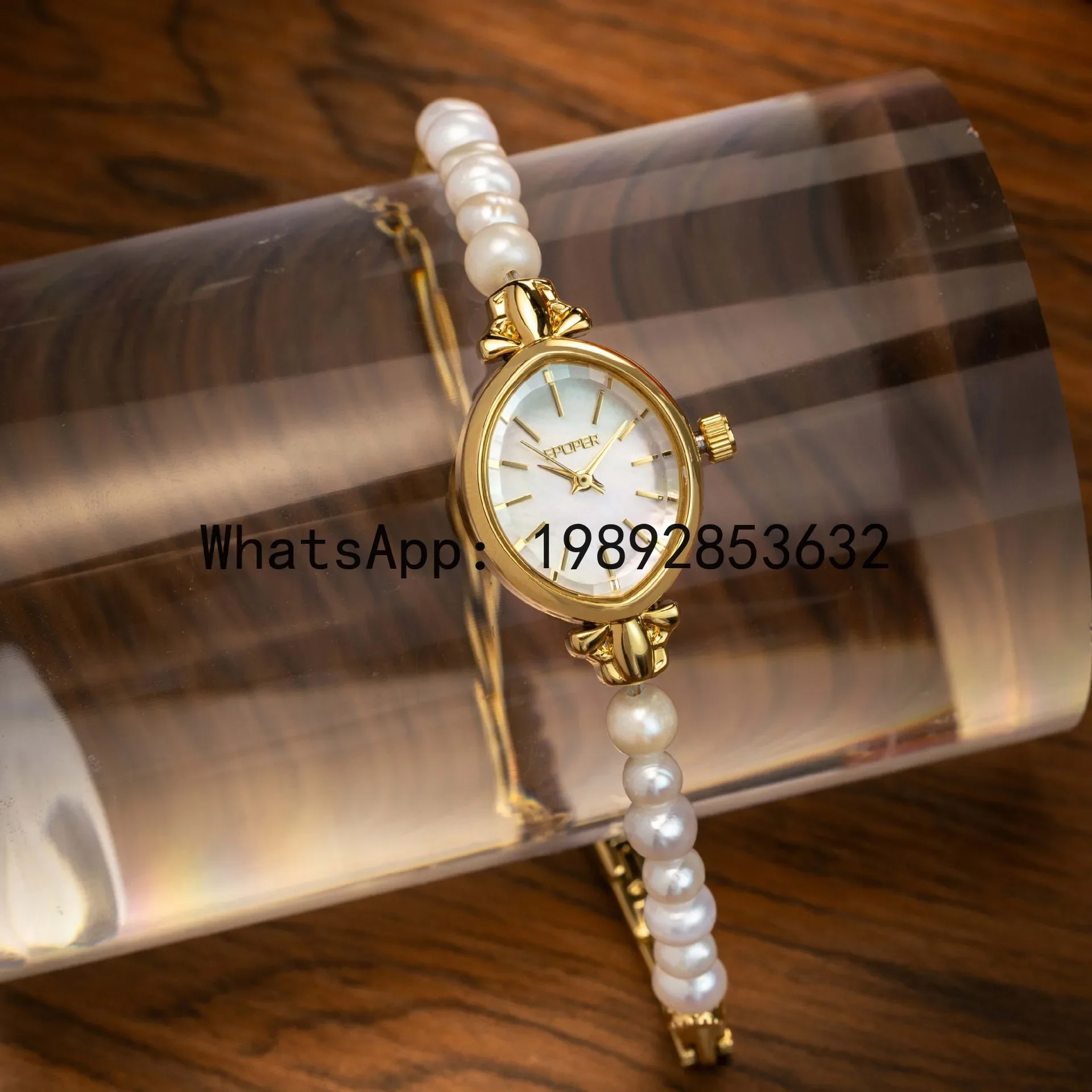 x-14-small-dial-watch-women's-valentine's-day-gift-niche-retro-quartz-watch
