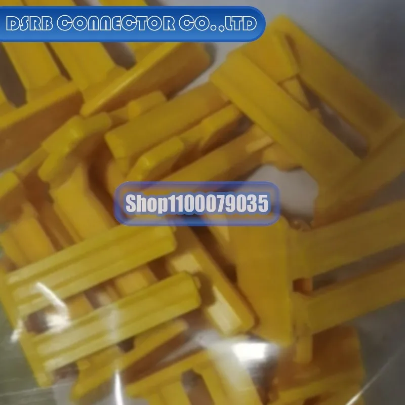 50 قطعة/الوحدة 7157-3950-80 7158-4892 917690-1 936227-1 966067-1 967631-1 AT62-20-0122 موصل جديد الأصلي