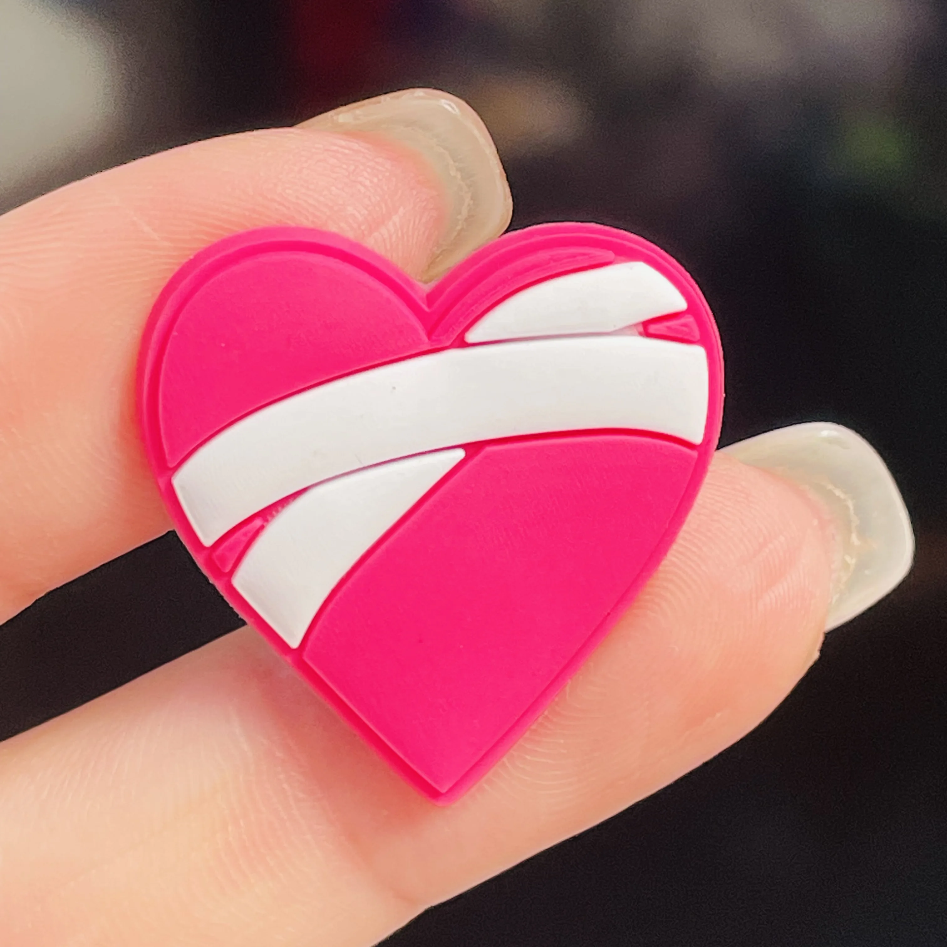 New Arrival 1-10pcs PVC Cartoon Woman Singer Cherry Heart Shoe Charms Buckle Clog Fit Wristbands Backpack Decoration Teens Gift