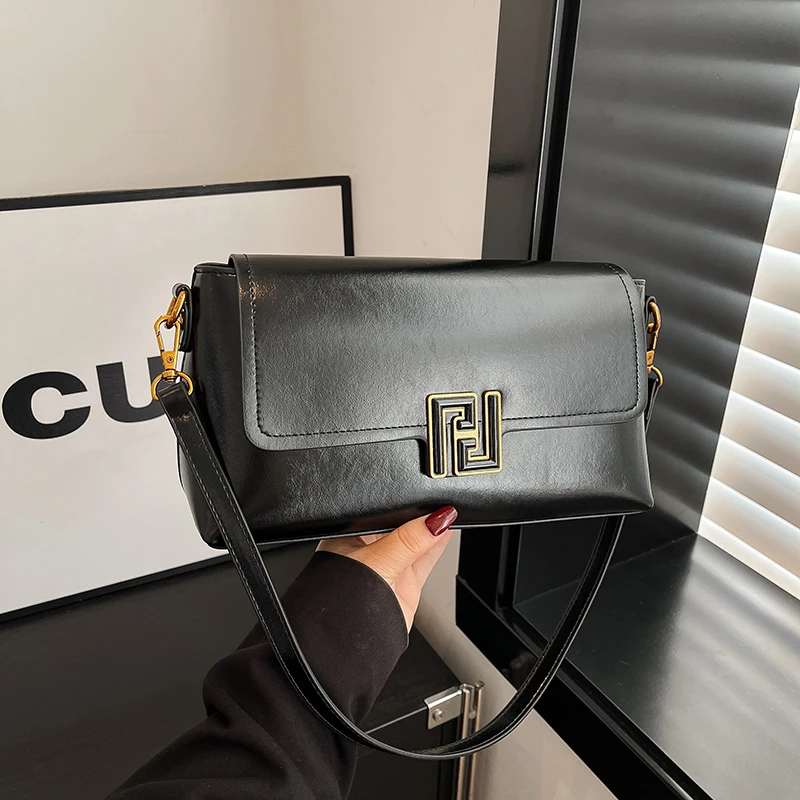 

Elegant Ladies Leather Shoulder Bag, Spacious Tote Bags For Women, Famous Designer Crossbody Handbag Popular Classic