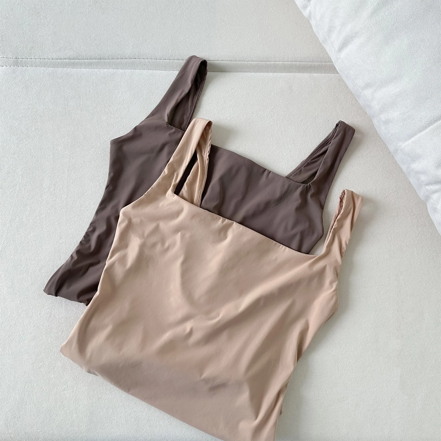 Bodysuit wanita satu potong leher persegi Atasan Tank tanpa lengan Thong seksi pelangsing punggung terbuka kemeja pakaian Bodycon baju monyet jumpsuit