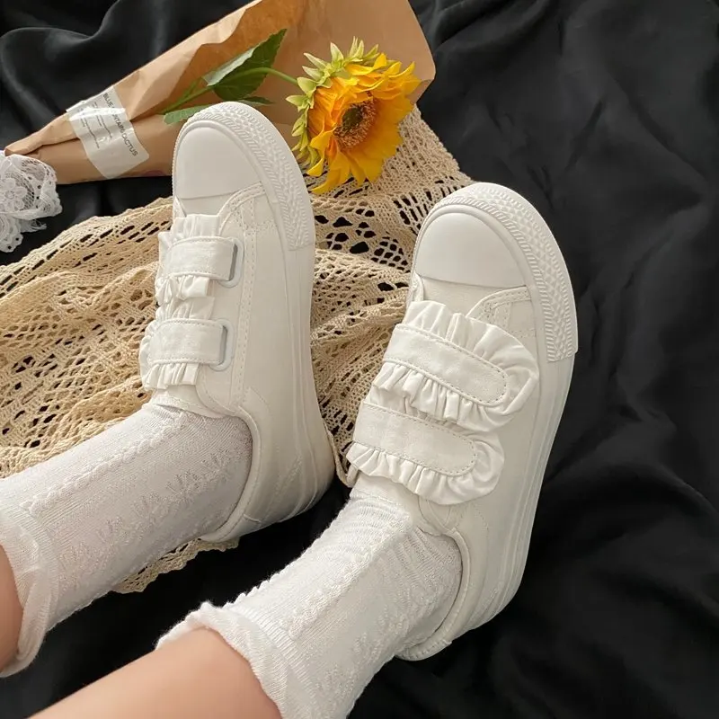 Women\'s Shoes Simple Fashion Casual  Japanese White Shoes Women\'s All-match Cute Fungus Lace Canvas Shoes Soft Flat Shoes