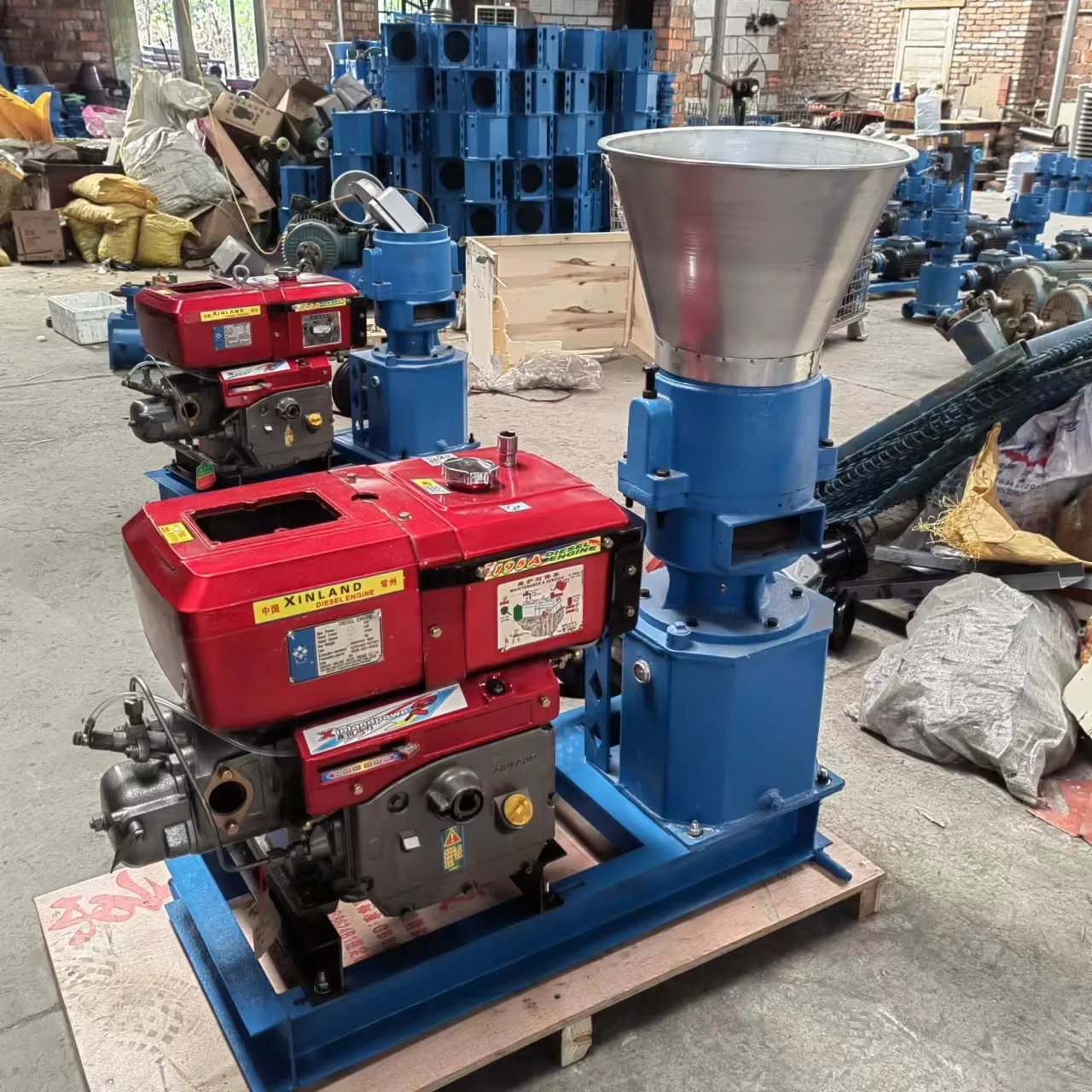 Automatic 50-1500KG/H Animal Feed Pellet Machine Poultry Chicken Food Machine Small Pelletizer Machine for Animal Feeds