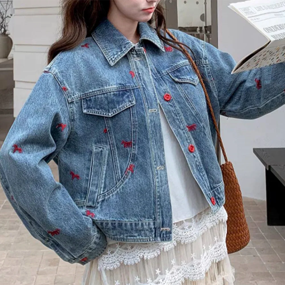 

Blue short denim jacket women's clothing 2026 spring new small embroidered design casual lapel jacket