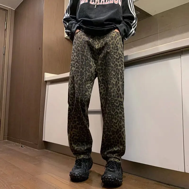 Trendy 2024 Men's Leopard Print Jeans Loose High Waist Straight Leg Casual Wide Leg Pants Vintage Design Casual Spring Jeans