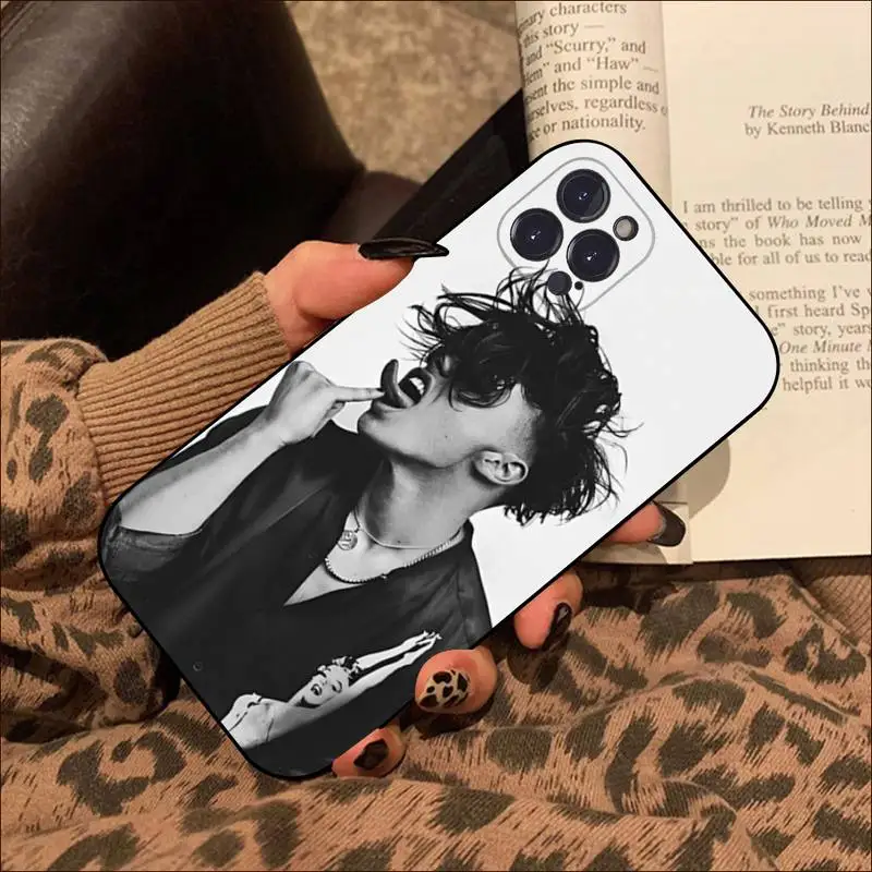 Yungblud Phone Case For iPhone 8 7 6 6S Plus X SE 2020 XR XS 14 11 12 13 Mini Pro Max Mobile Case