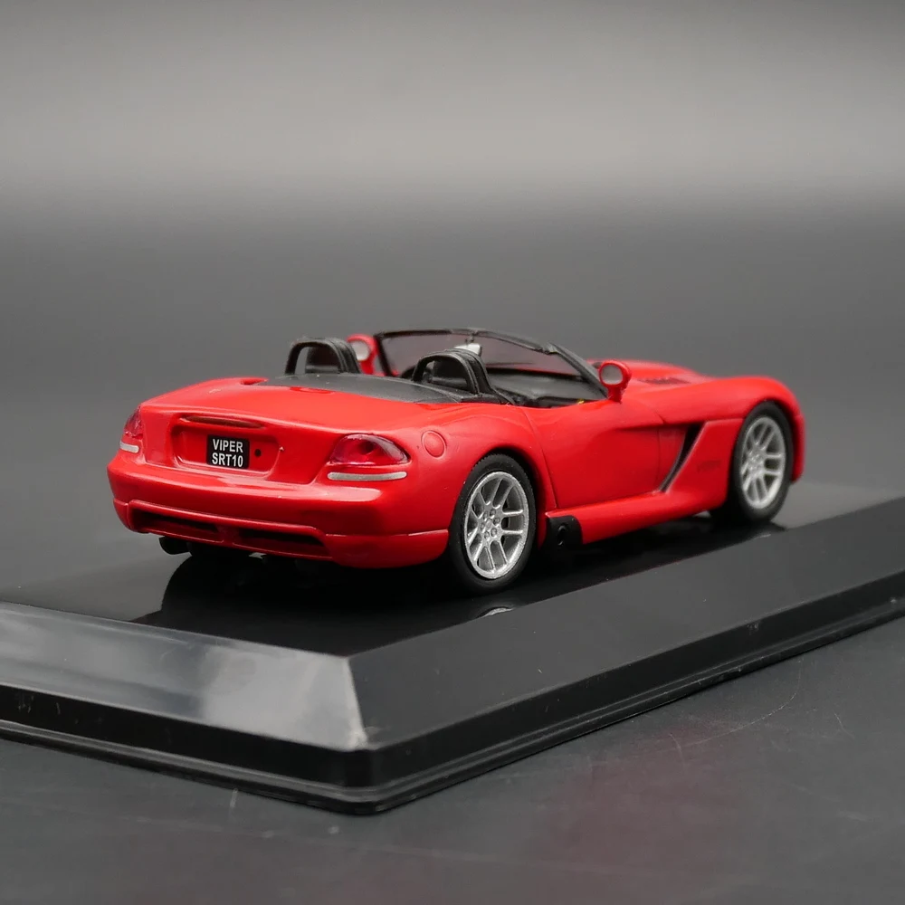 Ixo 1:43 Dodge Viper SRT-10 2003 Diecast Car Model Metal Toy Vehicle