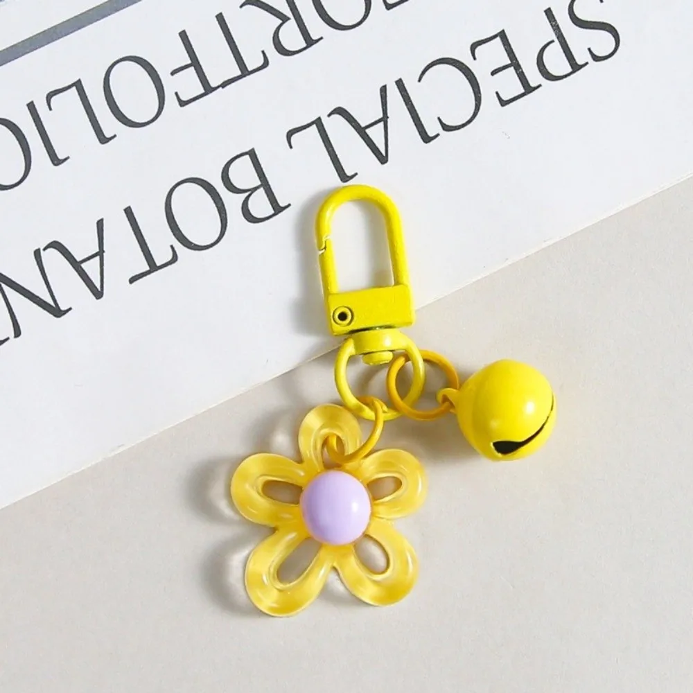 Cute Resin Flower Keychains Multi-Purpose Jelly Flower Earphone Case Pendant Key Ring Pendant Kid Gift