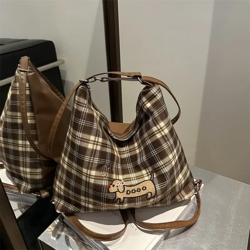 

Большая вместительная женская сумка для города, модная сумка через плечо с изображением таксы, простая городская повседневная сумка-тоут из холста