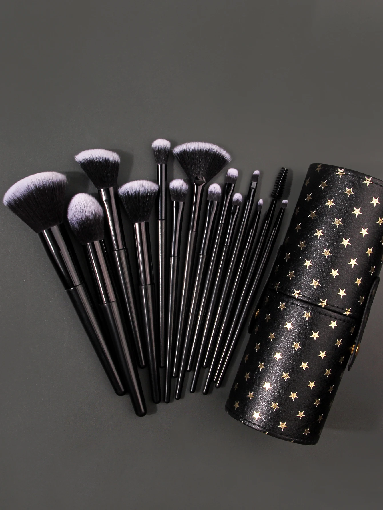 2024 New Custom Star  Luxury 14pcs Cosmetic Makeup Brushes Set Vegan High Quality Professional Soft black Hair Makeup Brush